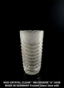 NOS-CRYSTAL-CLEAR-BELVEDERE-VASE-MADE-IN-GERMANY-Frosted-Glass-Vase-with-Floral-Motif