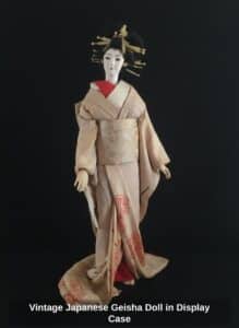 Vintage-Japanese-Geisha-Doll-in-Display-Case-B