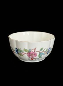 Aynsley-Pembroke-Var-i-Et-Bowl