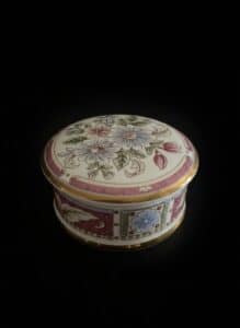 Falcon-China-Edwardian-Pattern-Trinket-Box