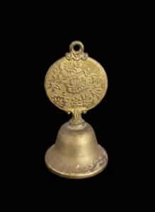 Vintage-Desk-Bell-with-Heraldic-and-Floral-Motifs-second-image