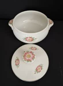 Vintage-Halls-Superior-Quality-Kitchenware-Rose-White-Casserole-Dish-with-Lid-model-second-image