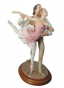 Giuseppe-Armani-Grand-Jete-Ballet-Dancers-Figurine