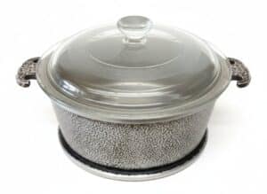 Guardian-Service-Hammered-Aluminum-Dutch-Oven-with-Glass-Lid
