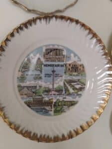 HemisFair-Commemorative-Souvenir-Plate