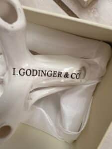 I.-Godinger-Co.-Birds-of-a-Feather-Figurine-third-image