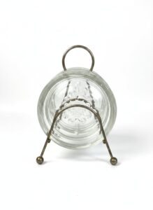 Princess-House-Fleur-de-Lis-Glass-Coaster-Set-with-Metal-Holder-second-image
