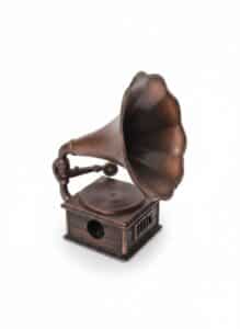 Vintage-Die-Cast-Phonograph-Pencil-Sharpener