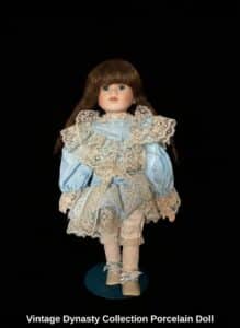 Vintage-Dynasty-Collection-Porcelain-Doll
