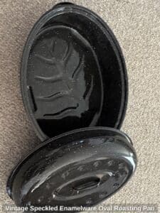 Vintage-Speckled-Enamelware-Oval-Roasting-Pan-second-image