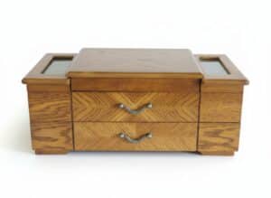 Vintage-Wooden-Jewelry-Box-with-Herringbone-Veneer