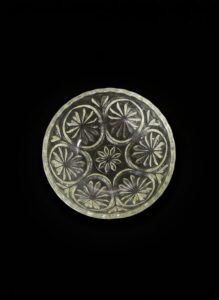 Anchor-Hocking-Medallion-Clear-Glass-Bowl