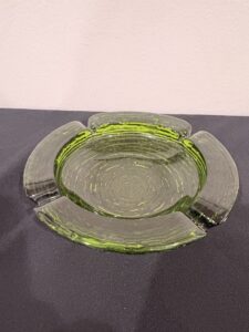 Anchor-Hocking-Soreno-Avocado-Green-Glass-Ashtray-second-image