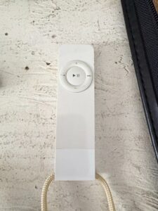 Apple-iPod-Shuffle-first-Generation