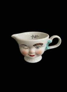 Baileys-Irish-Cream-Yum-Winking-Face-Creamer-and-Sugar-Bowl-Set