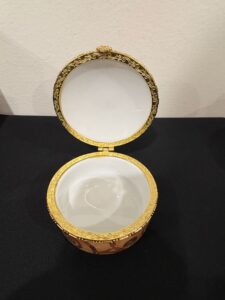 Giordano-di-Ponzano-Decorative-Trinket-Box-second-image