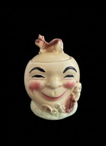 Hey-Diddle-Diddle-Cow-Jumps-Over-the-Moon-Antique-Cookie-Jar-cracked