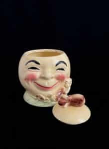 Hey-Diddle-Diddle-Cow-Jumps-Over-the-Moon-Antique-Cookie-Jar-cracked-second-image