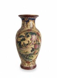 Japanese-Satsuma-Style-Vase-with-Cranes