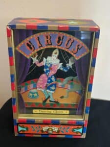Koji-Murai-Circus-Dancing-Clown-Automaton-Music-Box