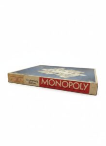 Parker-Brothers-Monopoly-Anniversary-Edition-second-image
