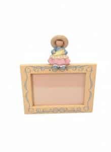 Precious-Moments-Girl-Holding-Baby-Musical-Picture-Frame