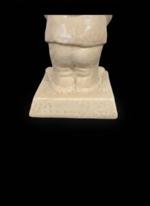 R-W-Berries-Co.-Happy-Birthday-Sillisculpt-Figurine-third-image