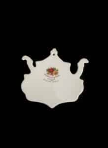 Royal-Albert-Old-Country-Roses-Teapot-Ornament-second-image