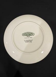 Smuckers-Strawberry-Lane-Christmas-Collector-Plate-second-image