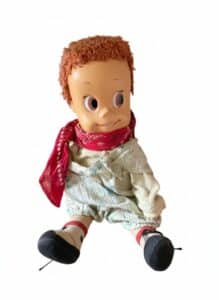 Uneeda-Pee-Wee-Doll-second-image