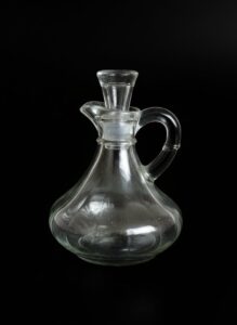 Vintage-Anchor-Hocking-Clear-Glass-Ribbed-Cruet-with-Stopper