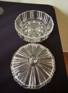 Vintage-Anchor-Hocking-Old-Cafe-Clear-Pressed-Glass-Covered-Candy-Dish-second-image
