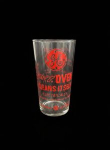 Vintage-General-Electric-P-Oven-Promotional-Measuring-Glass
