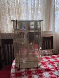 Vintage-Hexagonal-Brass-and-Glass-Curio-Display-Case-third-image