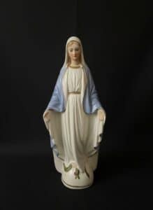Vintage-Porcelain-Madonna-Wall-Pocket-Vase-American-Bisque-second-image