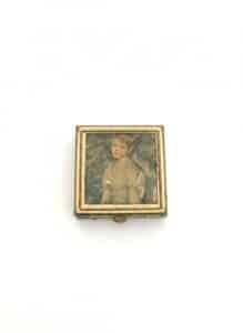 Vintage-Portrait-Pill-Box