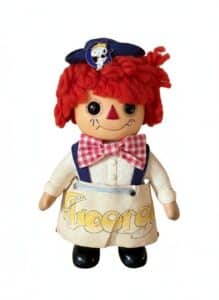 Vintage-Raggedy-Andy-Doll-with-Snoopy-Pin