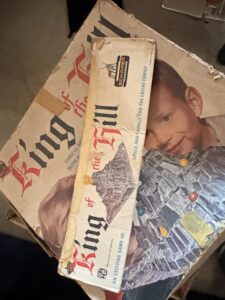 Vintage-Schaper-King-of-the-Hill-Board-Game-third-image