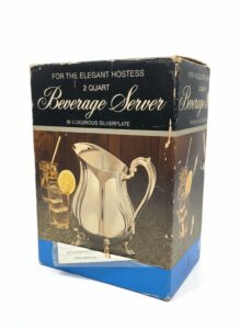 Vintage-Silverplate-Quart-Beverage-Server-second-image