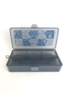 Vintage-Snoopy-Plastic-Utility-Box-or-Organizer-second-image