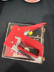 Vintage-Swingline-No.-Heavy-Duty-Staple-Gun-second-image