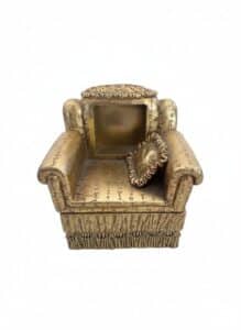 Vintage-Throne-Miniature-Trinket-Box-Photo-Display