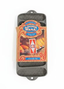 Wagner-Ware-Cast-Iron-Corn-Stick-Pan