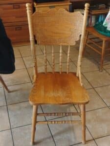 Amish-Windsor-Pressback-Spindle-Dining-Chair-1