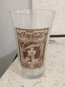 Coca-Cola-s-Reproduction-Gibson-Girl-Drinking-Glass