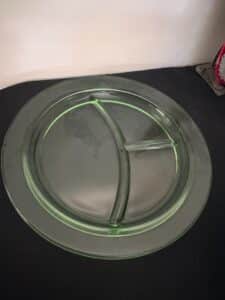 Depression-Glass-Uranium-Divided-Grill-Plate