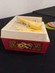 Fisher-Price-Music-Box-Record-Player-third-image