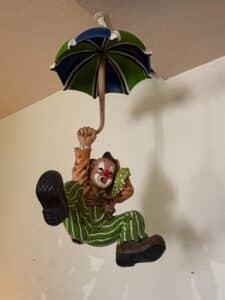 Hanging-Clown-with-Umbrella-Wall-Decor-1