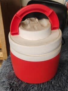 Igloo-Legend-Gallon-Beverage-Cooler-C-1