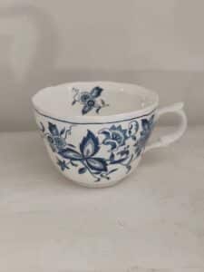 Johnson-Brothers-Friendly-Village-teacup